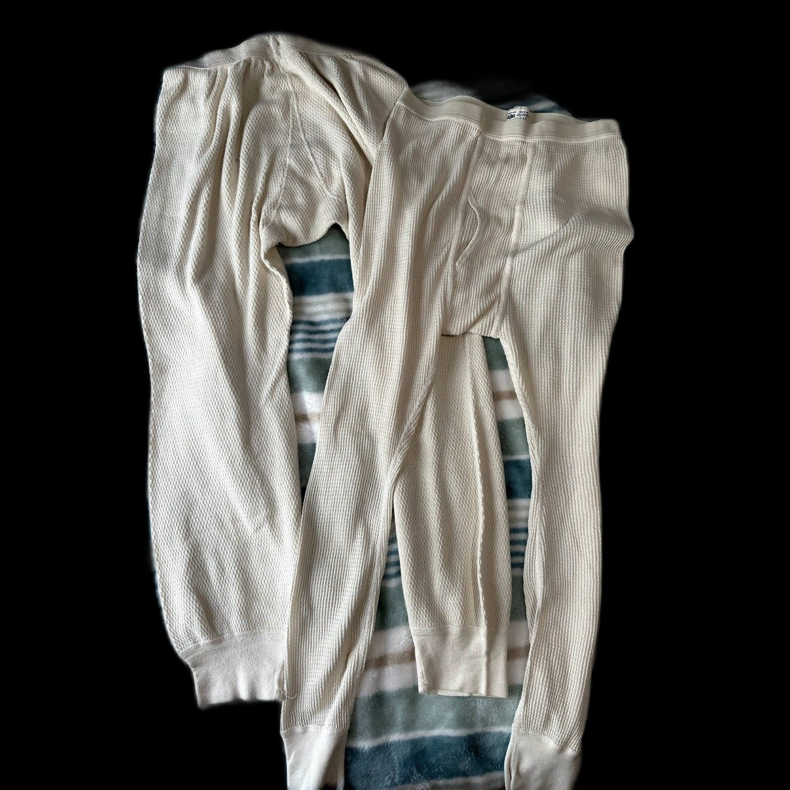 2 Pair Of Long Johns One Size MediumMorgan Mills One Large Unknown Brand 2 Pair Of Long Johns One Size MediumMorgan Mills One Large Unknown Brand